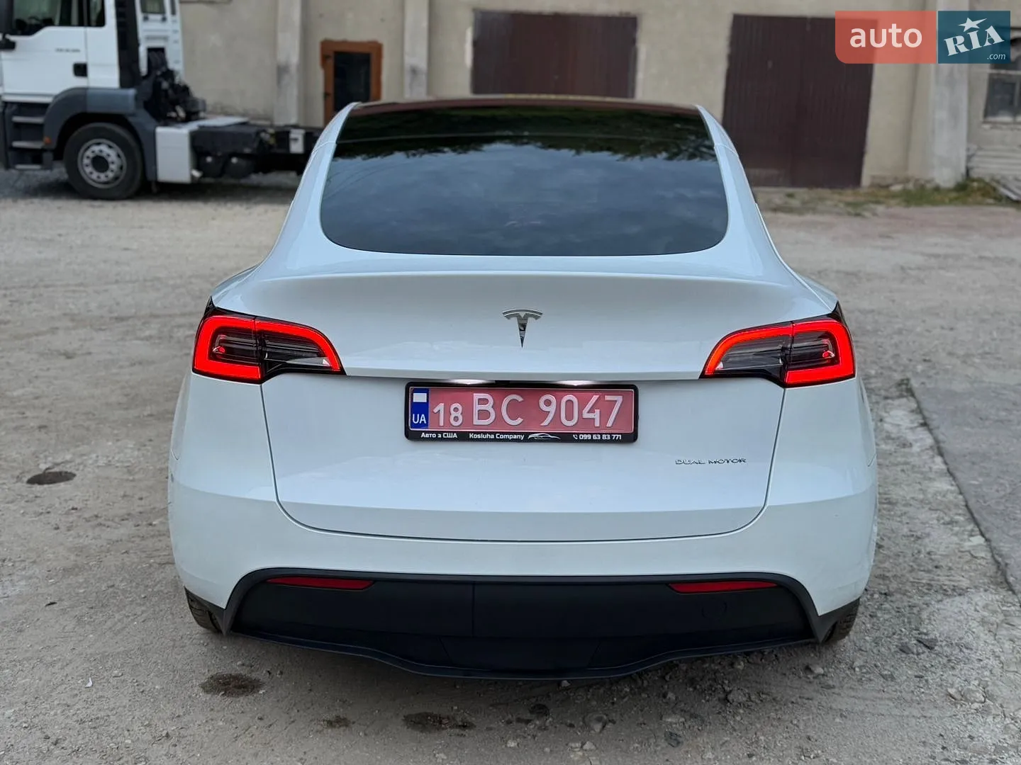 2023 Tesla Model Y - мініатюра 31