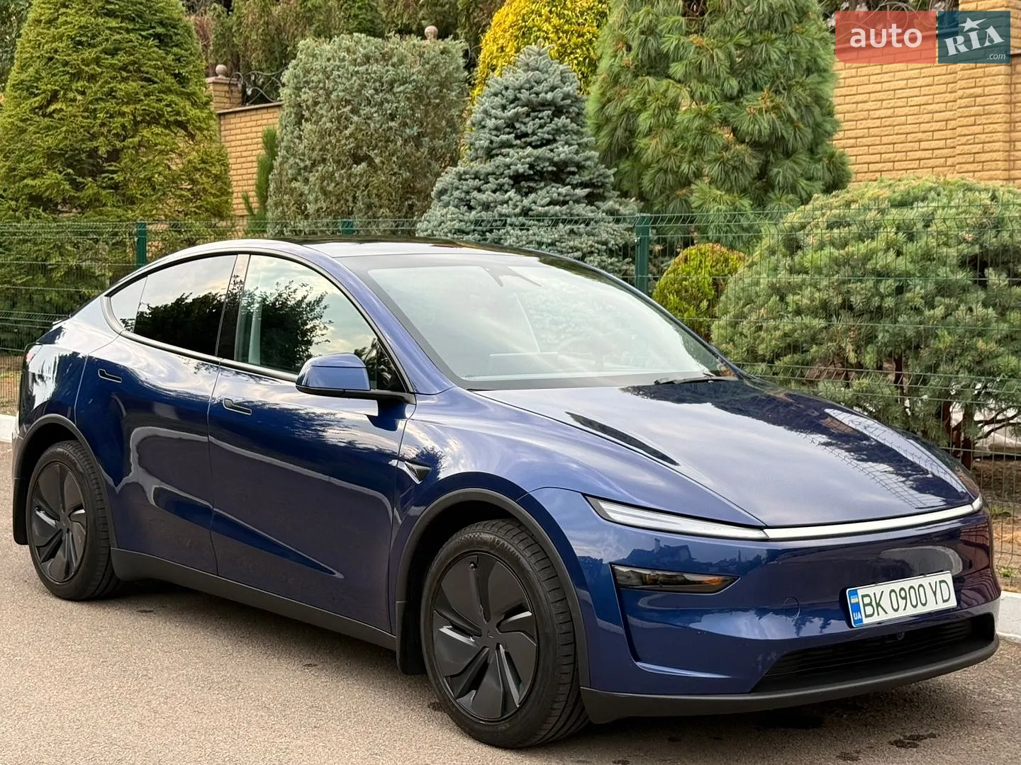 2025 Tesla Model Y - мініатюра 29