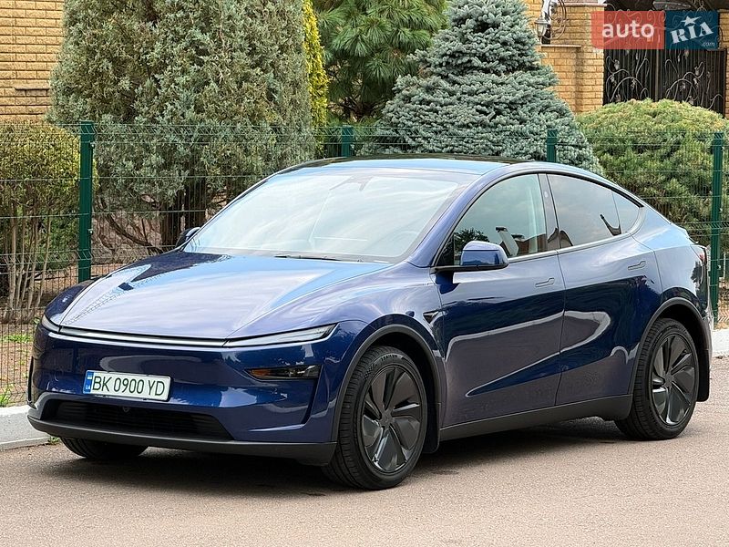 Позашляховик / Кросовер Tesla Model Y 2025 в Рівному фото 46 Позашляховик / Кросовер Tesla Model Y 2025 в Рівному