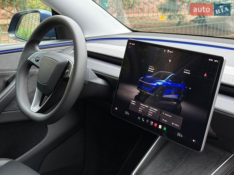 Внедорожник / Кроссовер Tesla Model Y 2025 в Ровно
