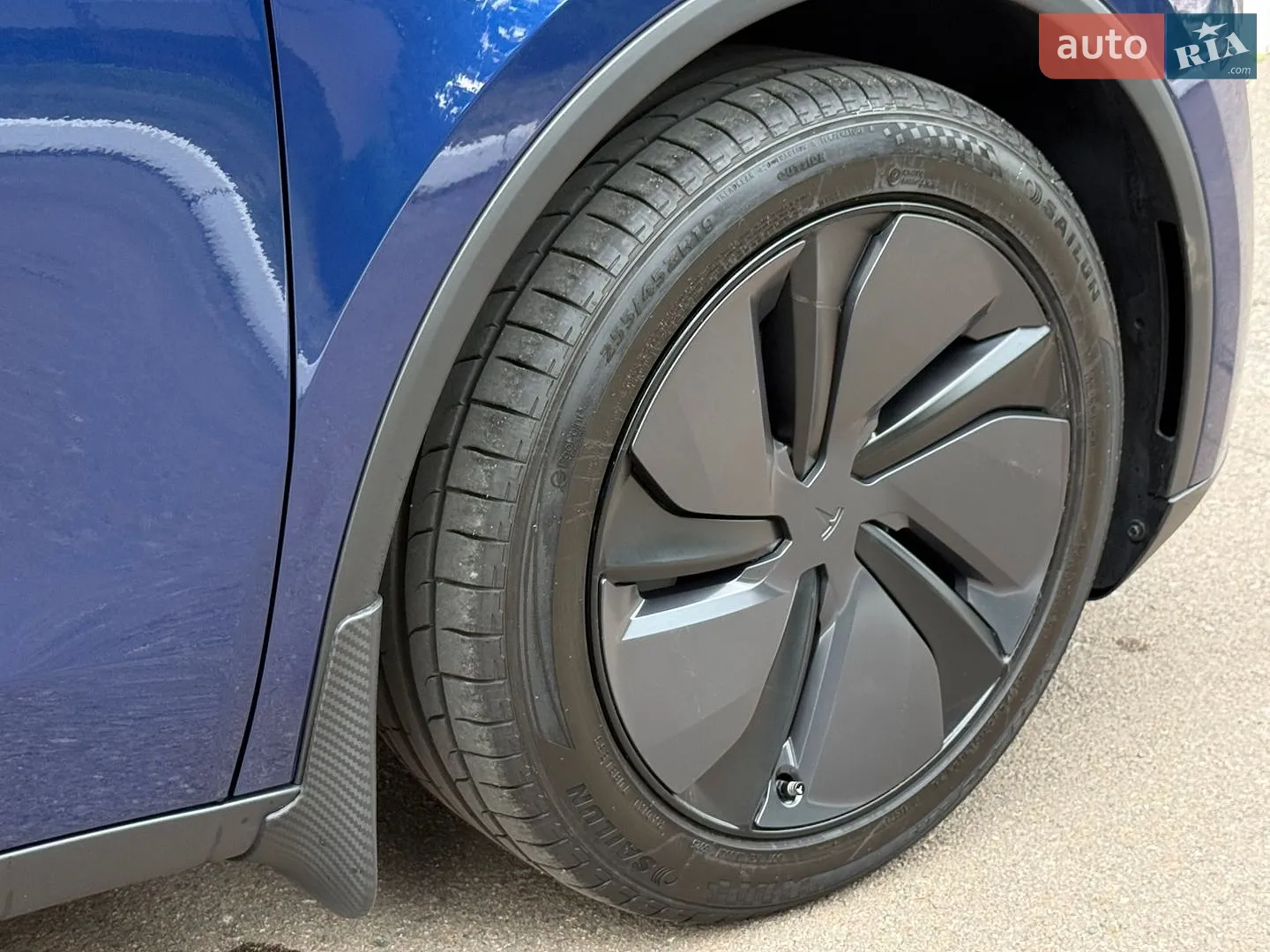 2025 Tesla Model Y - мініатюра 125