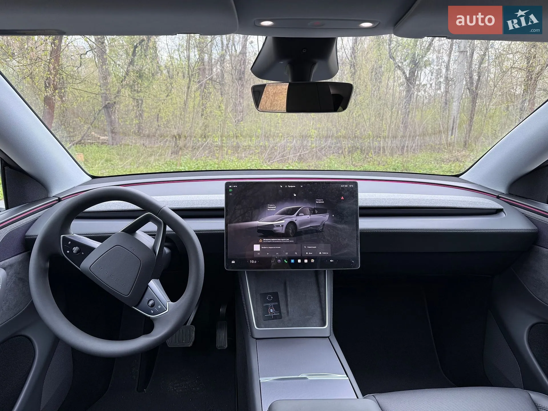 2025 Tesla Model Y - мініатюра 16