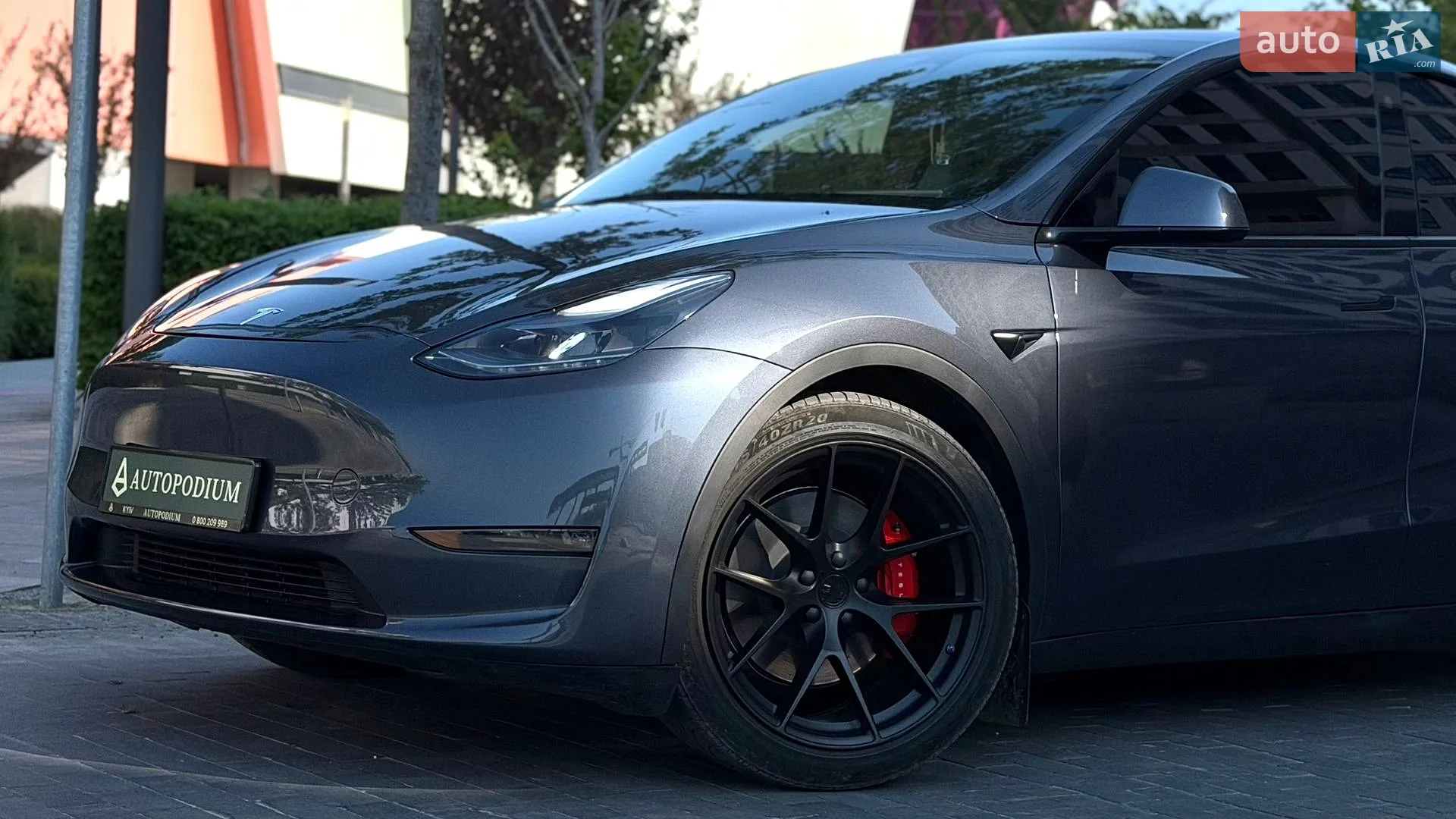 2022 Tesla Model Y - мініатюра 3