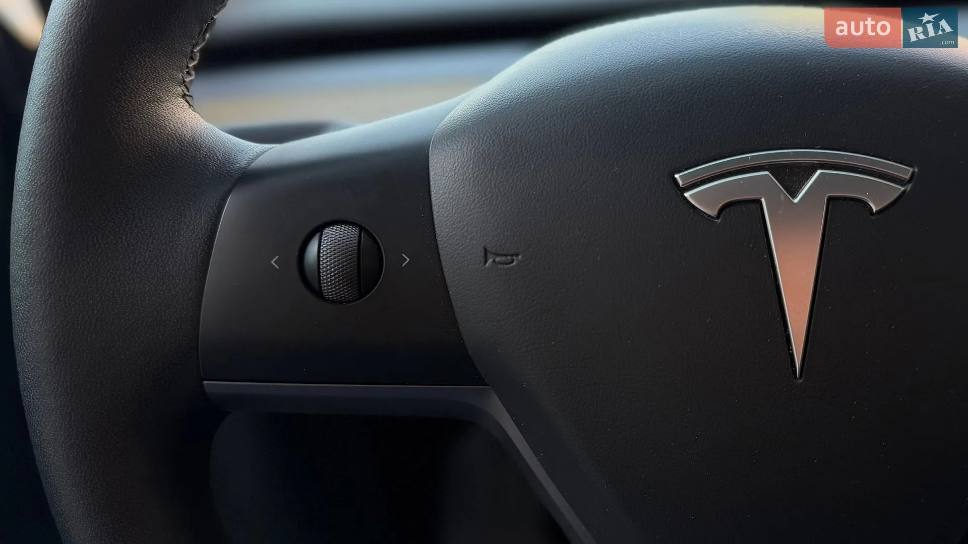 2022 Tesla Model Y - мініатюра 35