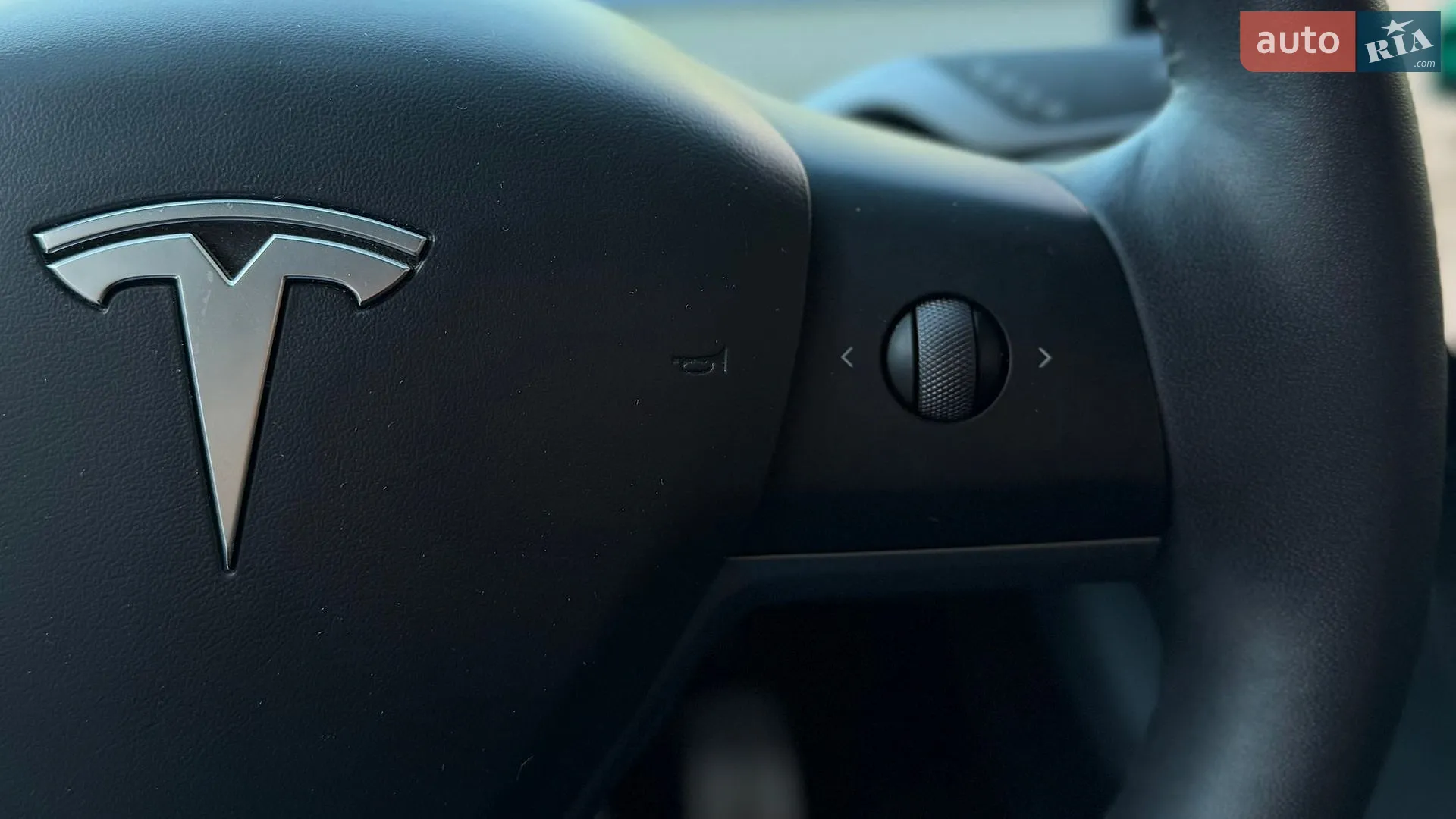 2022 Tesla Model Y - мініатюра 36