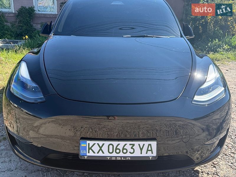 Внедорожник / Кроссовер Tesla Model Y 2023 в Харькове