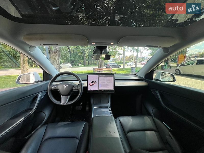 Внедорожник / Кроссовер Tesla Model Y 2021 в Хмельницком