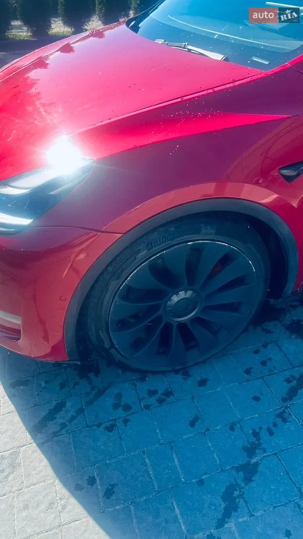 2022 Tesla Model Y - мініатюра 4