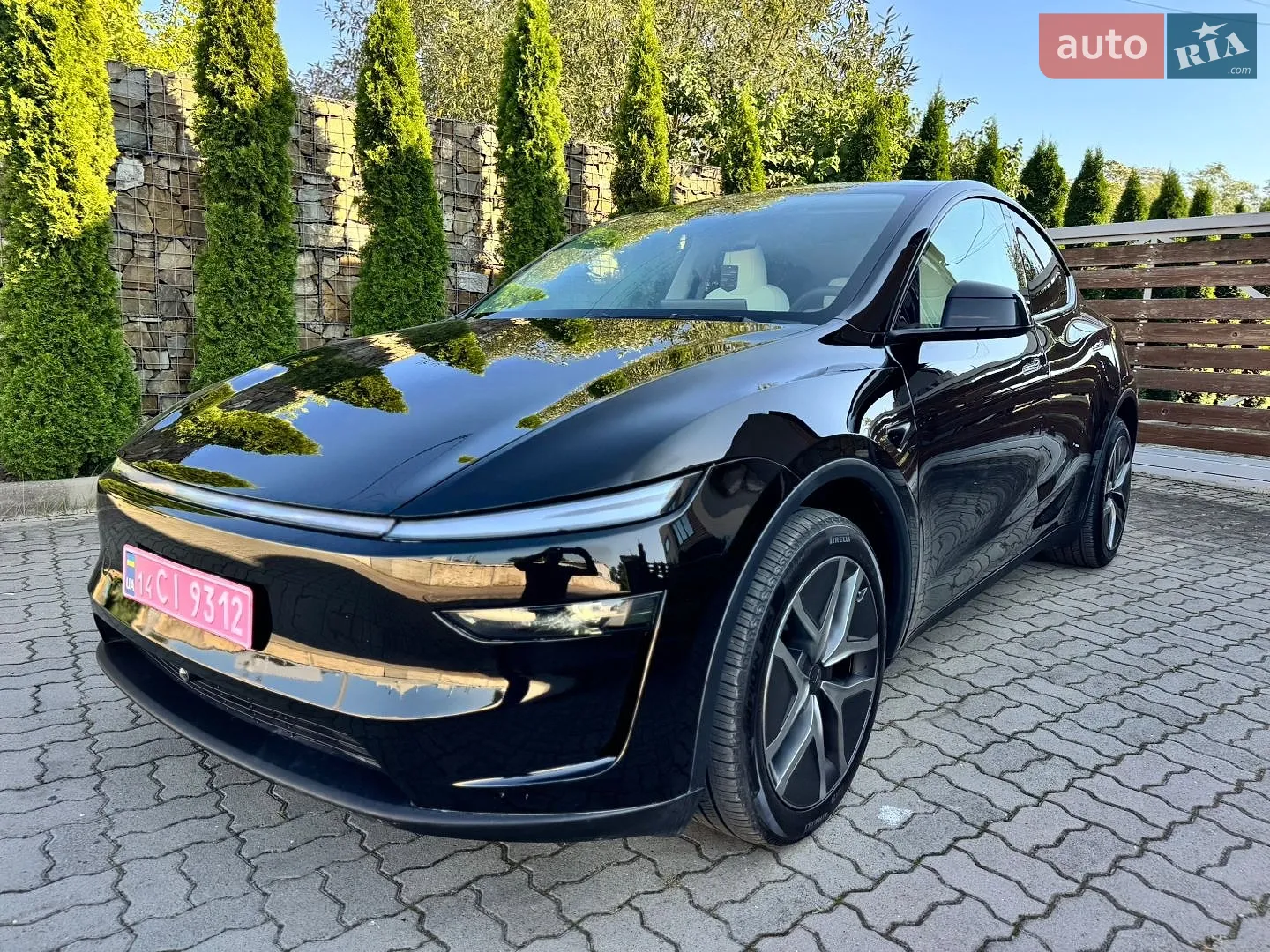 2026 Tesla Model Y - мініатюра 51