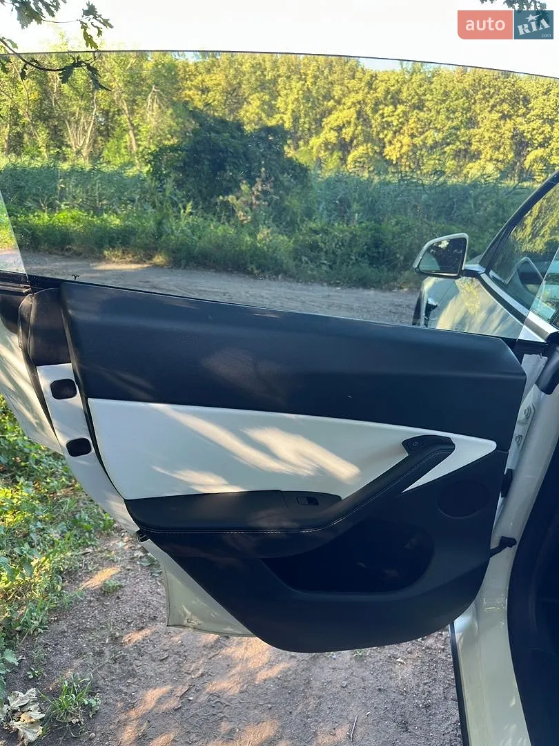 2021 Tesla Model Y - мініатюра 13