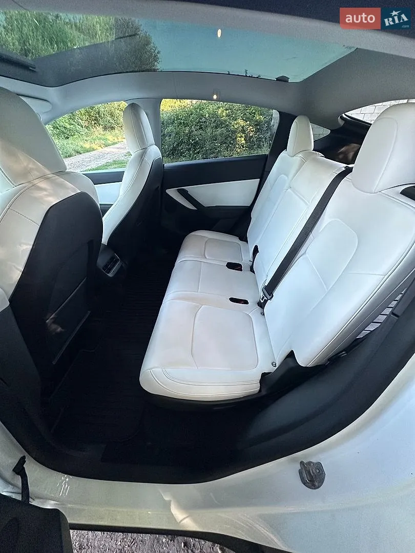 2021 Tesla Model Y - мініатюра 14