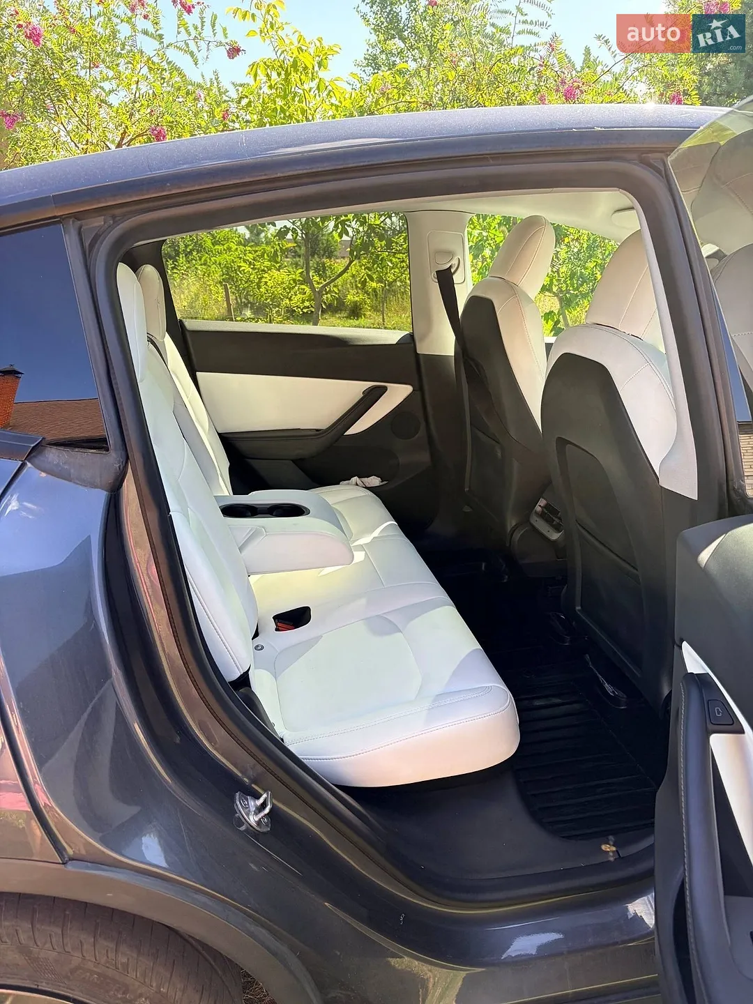 2021 Tesla Model Y - мініатюра 5