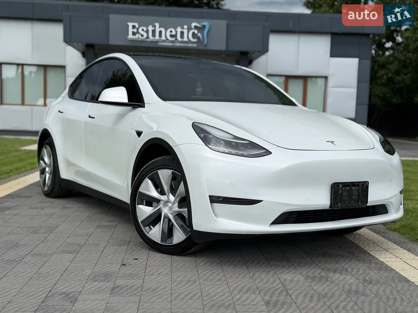 2020 Tesla Model Y - мініатюра 6