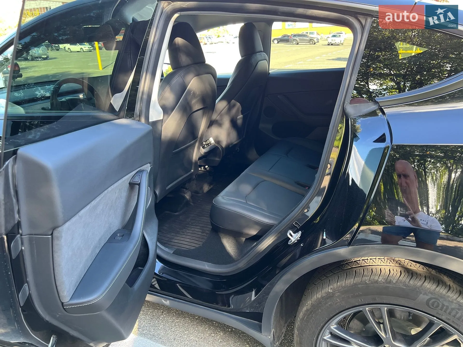 2024 Tesla Model Y - мініатюра 9