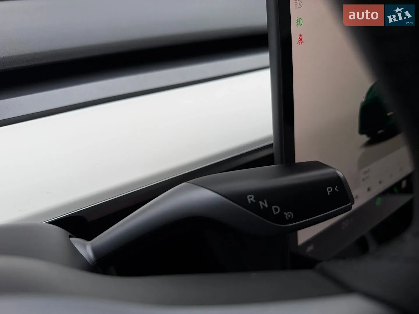 2022 Tesla Model Y - мініатюра 39