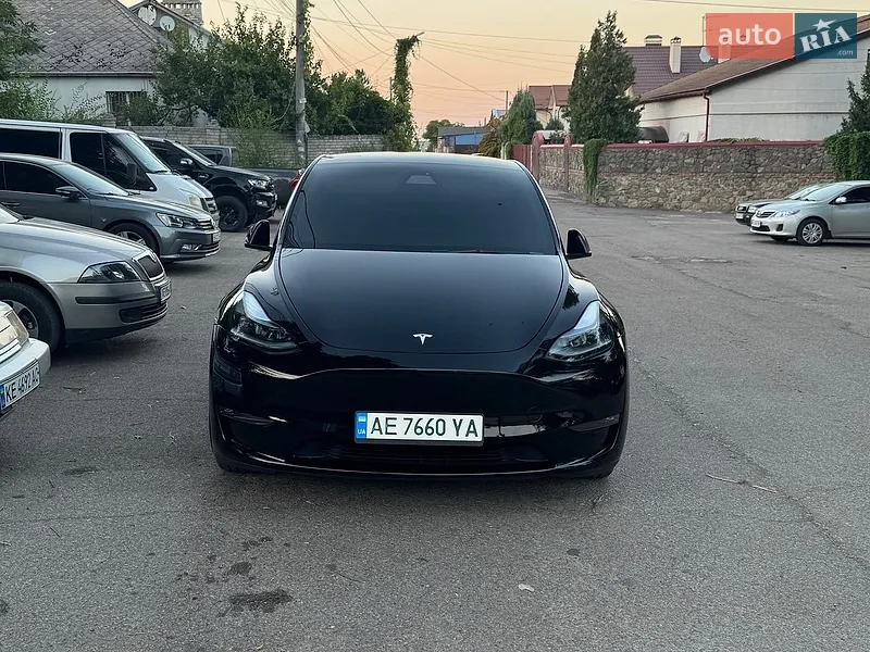 Tesla Model Y