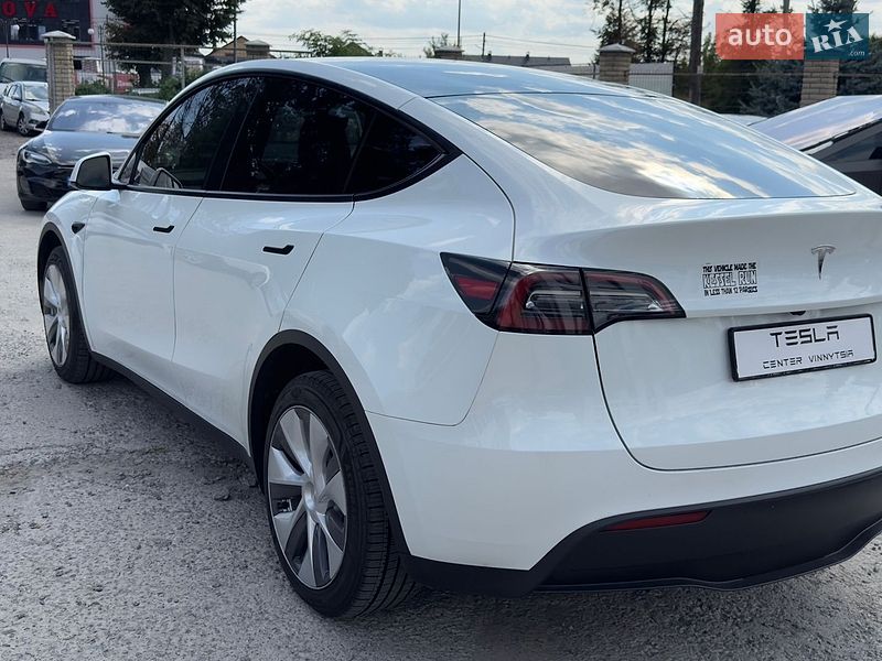 Позашляховик / Кросовер Tesla Model Y 2023 в Вінниці фото 7 Позашляховик / Кросовер Tesla Model Y 2023 в Вінниці