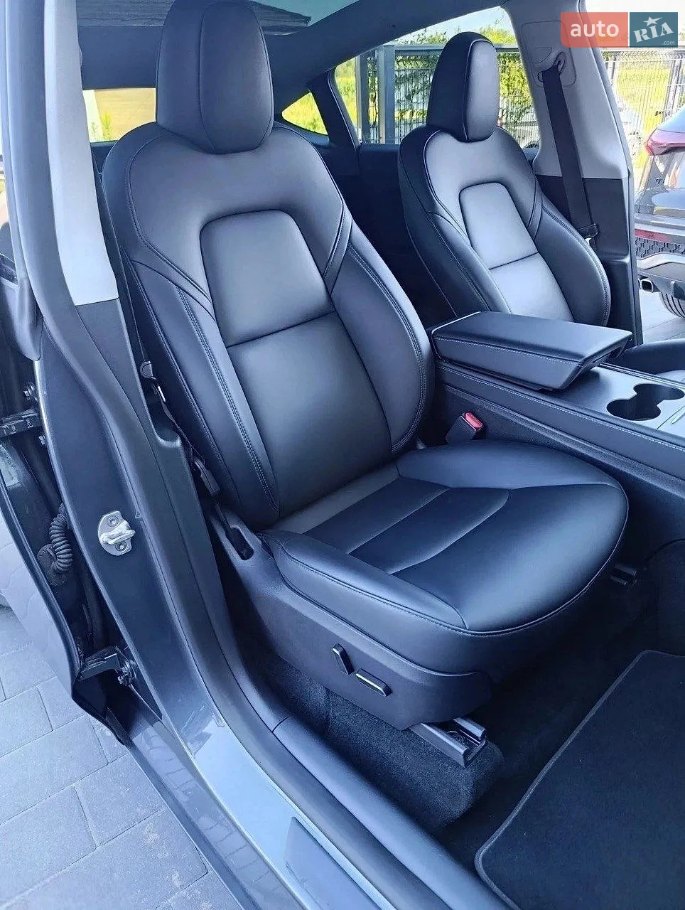 2023 Tesla Model Y - мініатюра 10