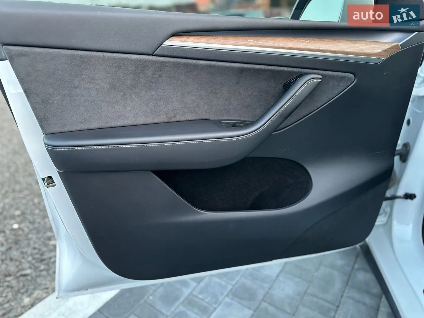 2023 Tesla Model Y - мініатюра 9