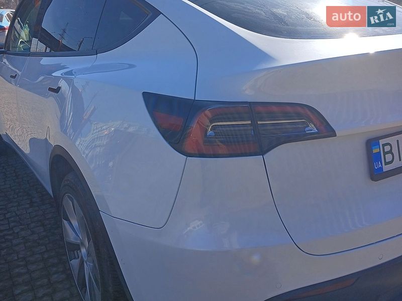 Внедорожник / Кроссовер Tesla Model Y 2022 в Полтаве