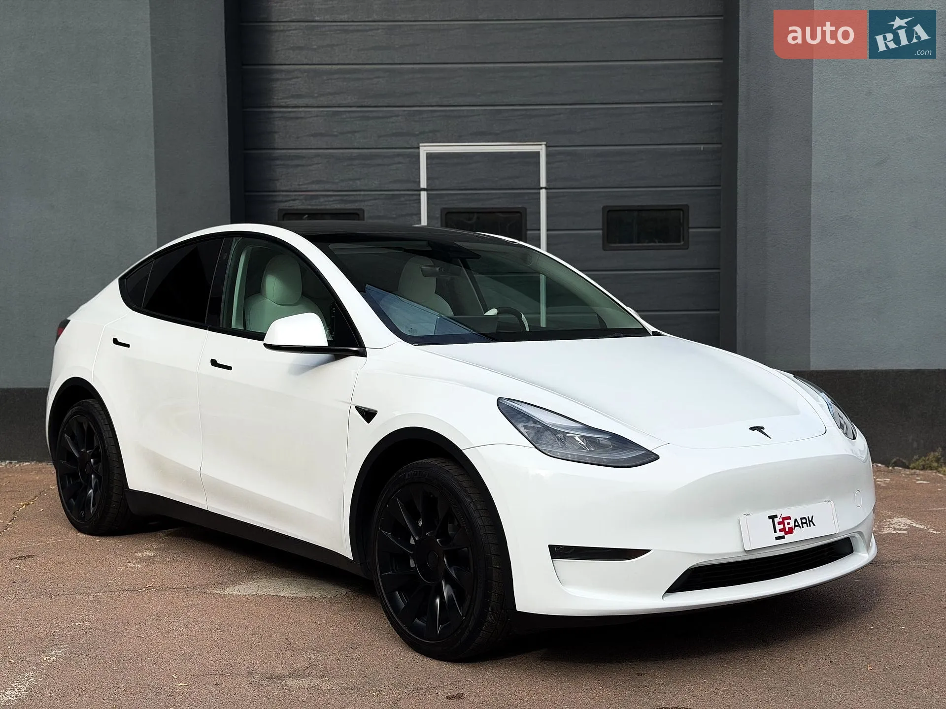 2023 Tesla Model Y - мініатюра 11