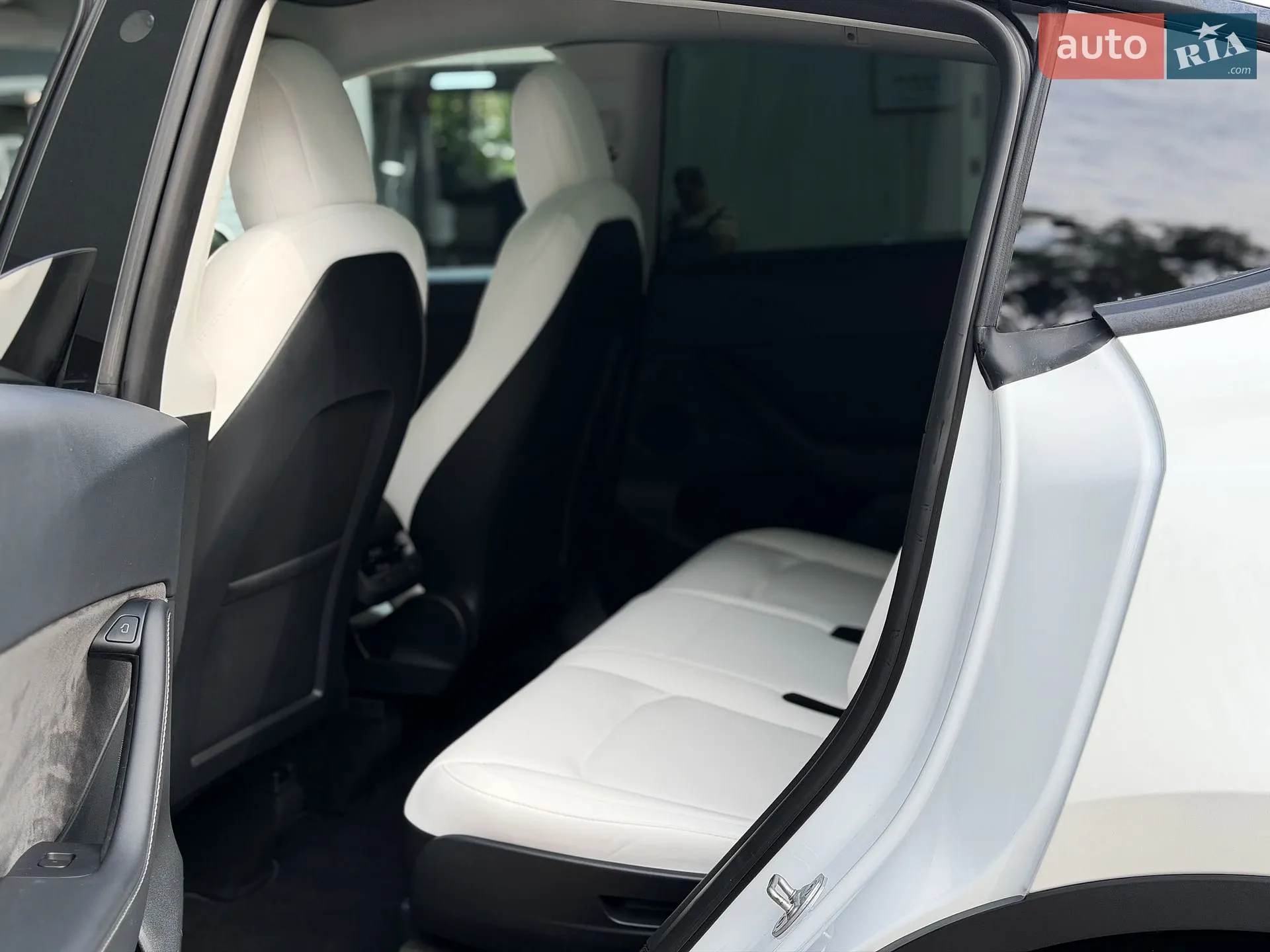 2023 Tesla Model Y - мініатюра 15