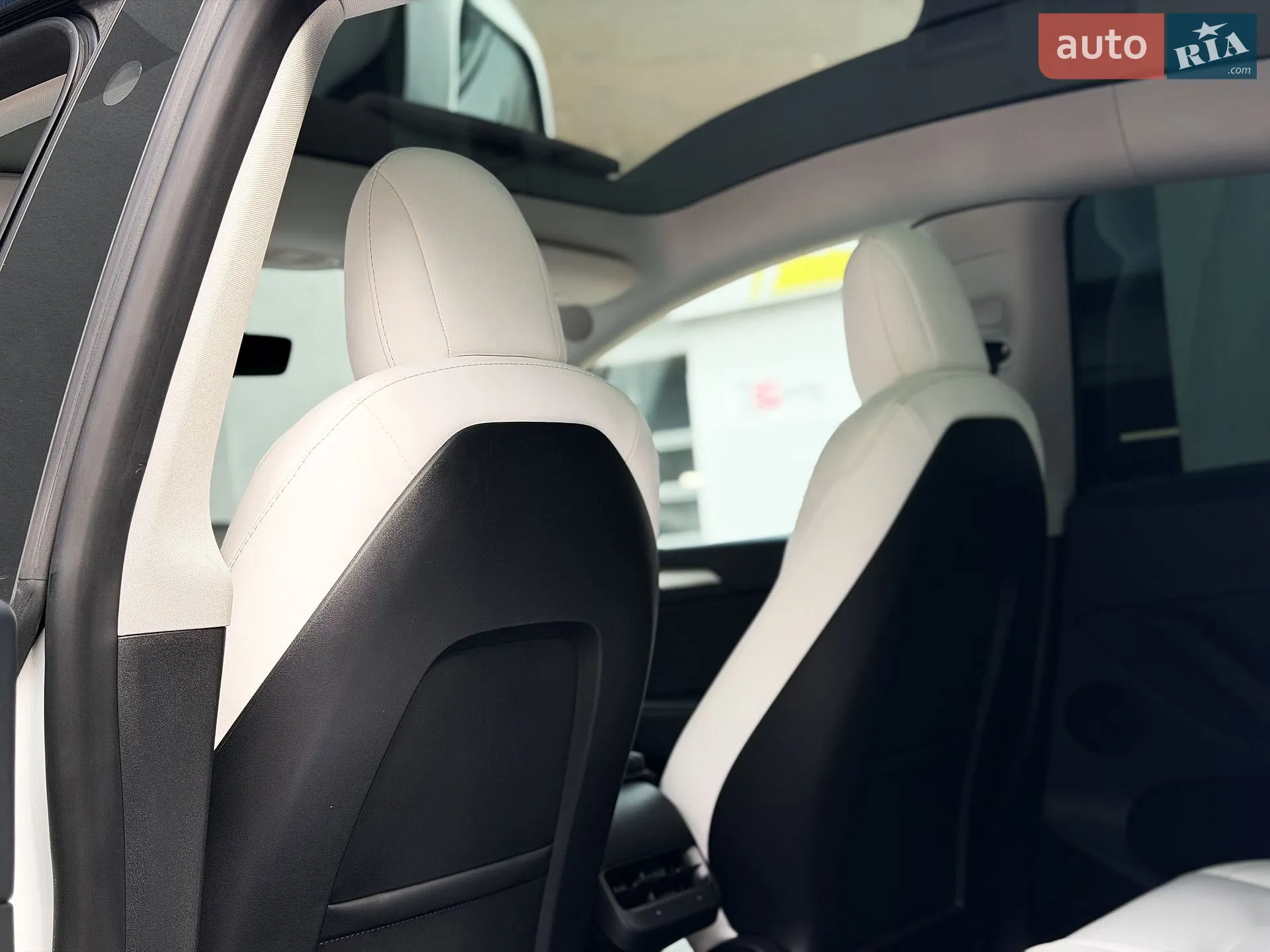 2023 Tesla Model Y - мініатюра 16