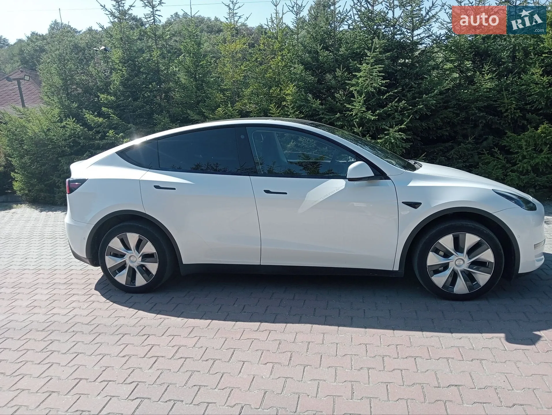 2021 Tesla Model Y - мініатюра 8