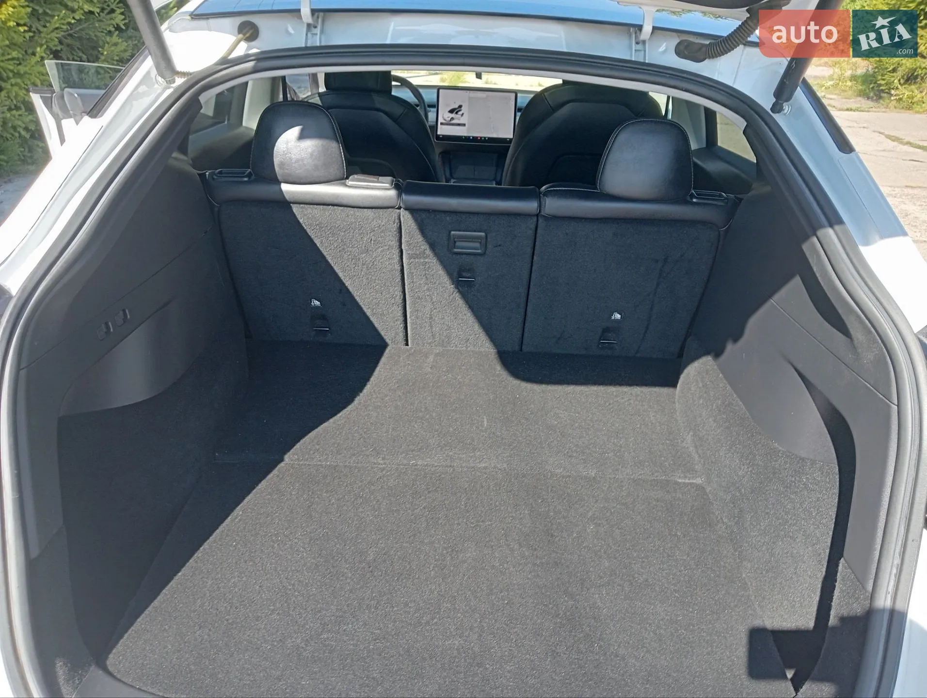 2021 Tesla Model Y - мініатюра 26