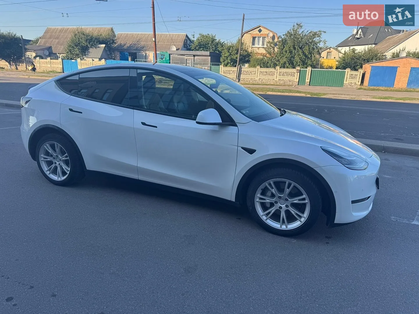 2021 Tesla Model Y - мініатюра 4