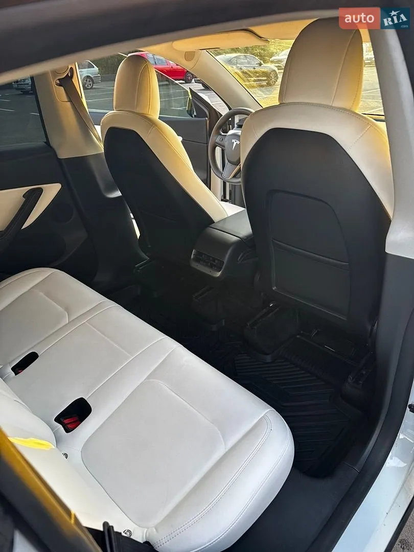 2022 Tesla Model Y - мініатюра 16