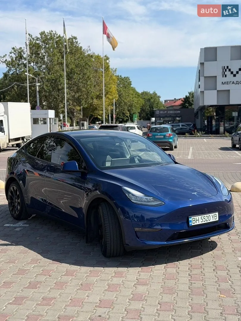 2022 Tesla Model Y - мініатюра 2