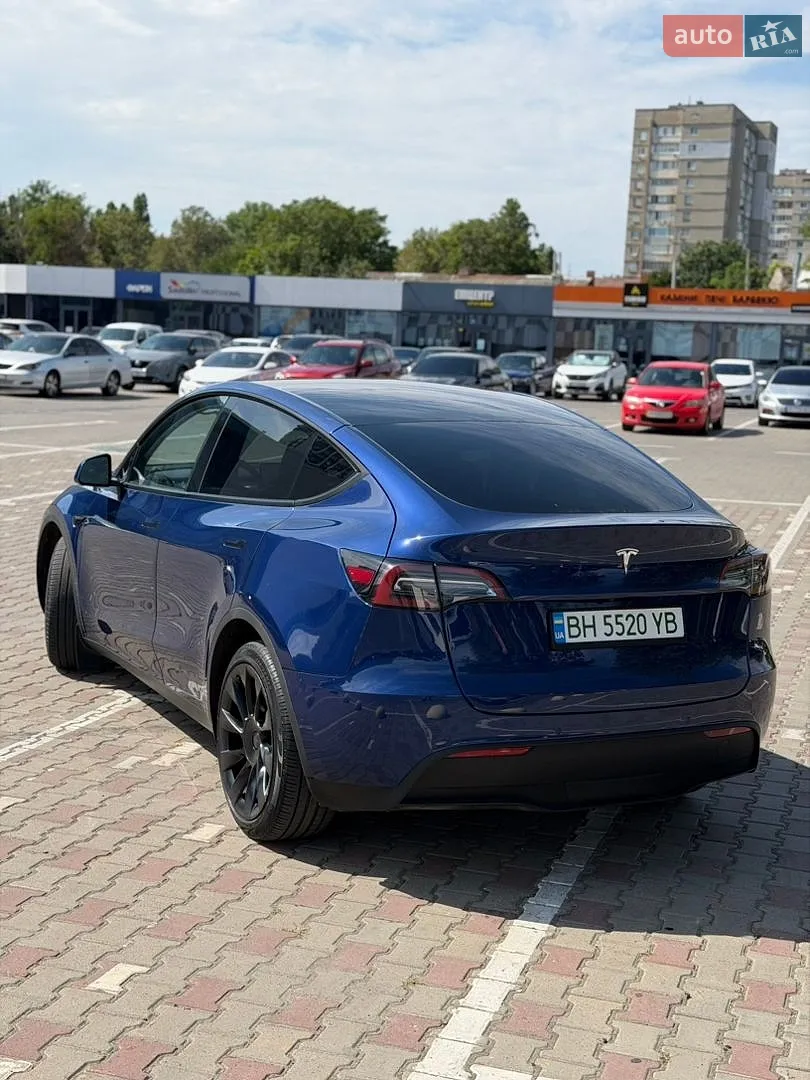 2022 Tesla Model Y - мініатюра 5