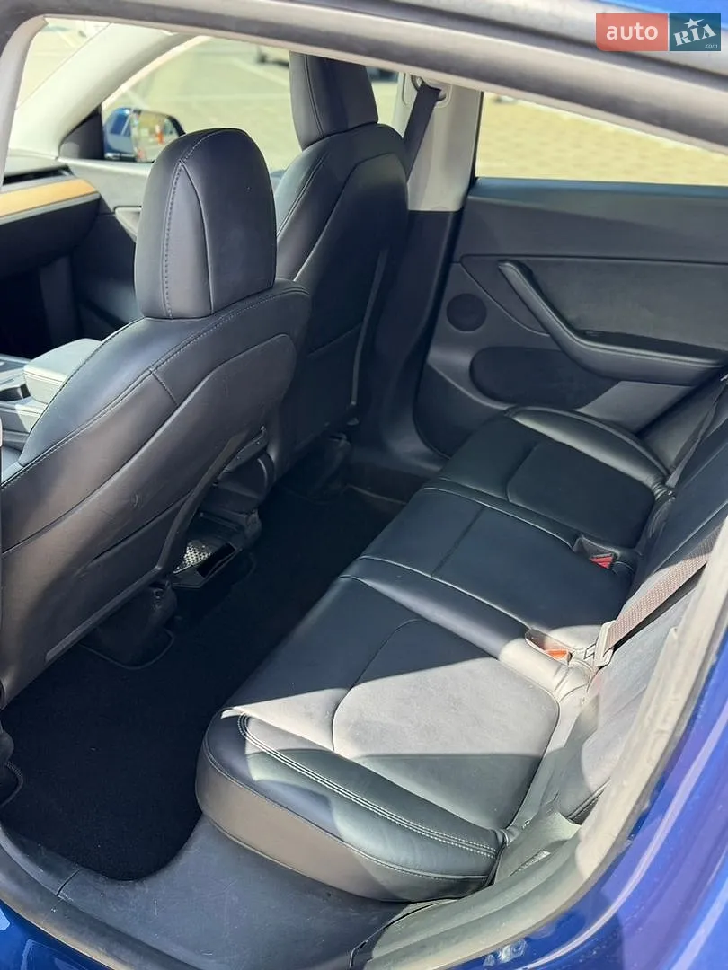 2022 Tesla Model Y - мініатюра 9