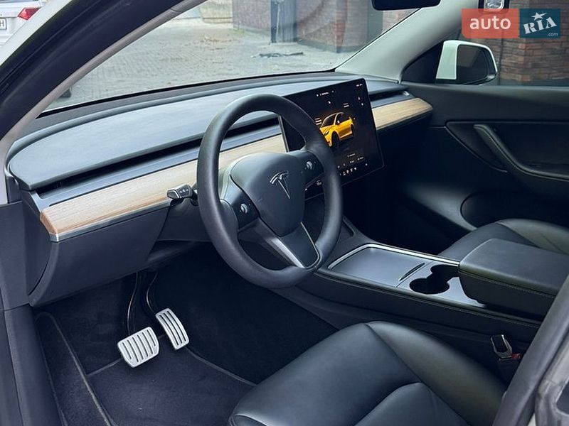 Позашляховик / Кросовер Tesla Model Y 2022 в Хмельницькому