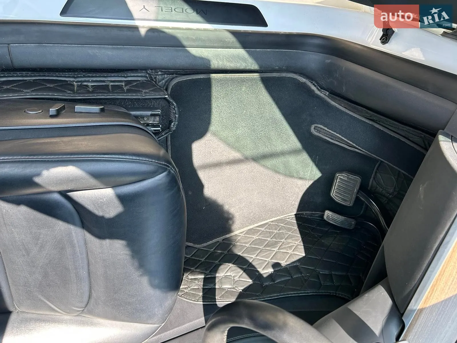 2021 Tesla Model Y - мініатюра 5