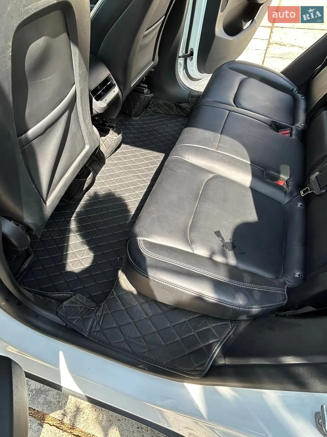 2021 Tesla Model Y - мініатюра 13