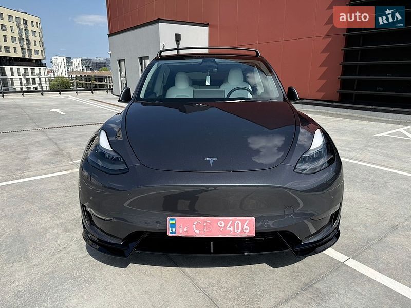 Внедорожник / Кроссовер Tesla Model Y 2022 в Львове