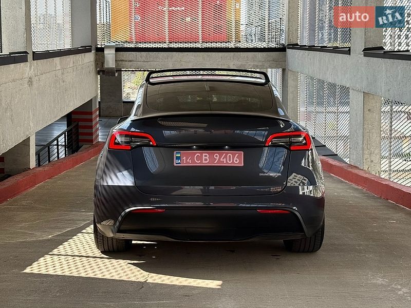Внедорожник / Кроссовер Tesla Model Y 2022 в Львове