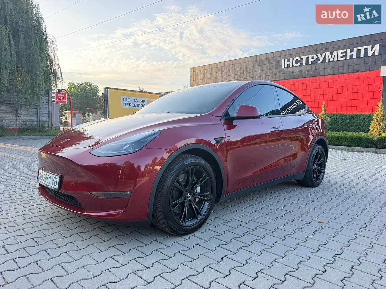 2024 Tesla Model Y - мініатюра 16