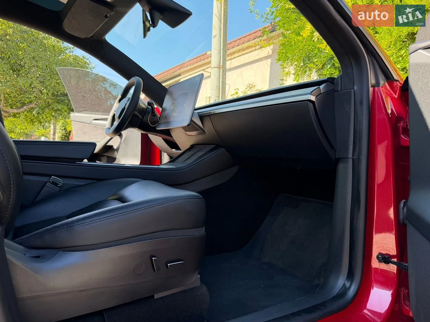 2023 Tesla Model Y - мініатюра 31