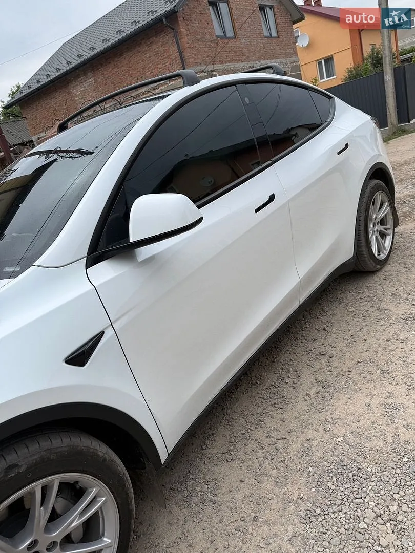 2021 Tesla Model Y - мініатюра 6