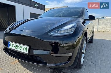 Позашляховик / Кросовер Tesla Model Y 2023 в Харкові