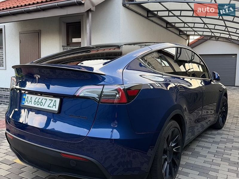 Позашляховик / Кросовер Tesla Model Y 2021 в Києві