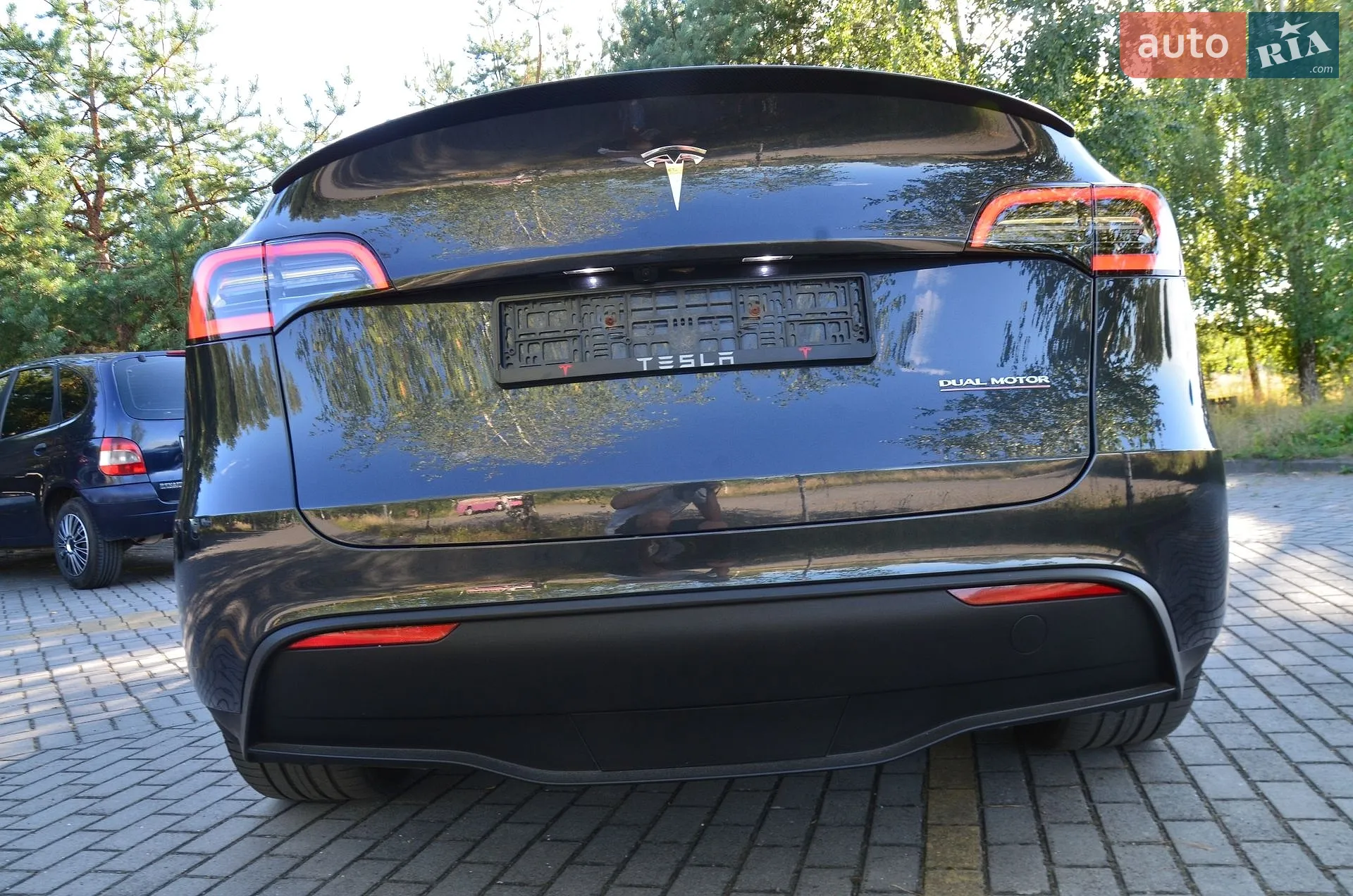 2024 Tesla Model Y - мініатюра 27