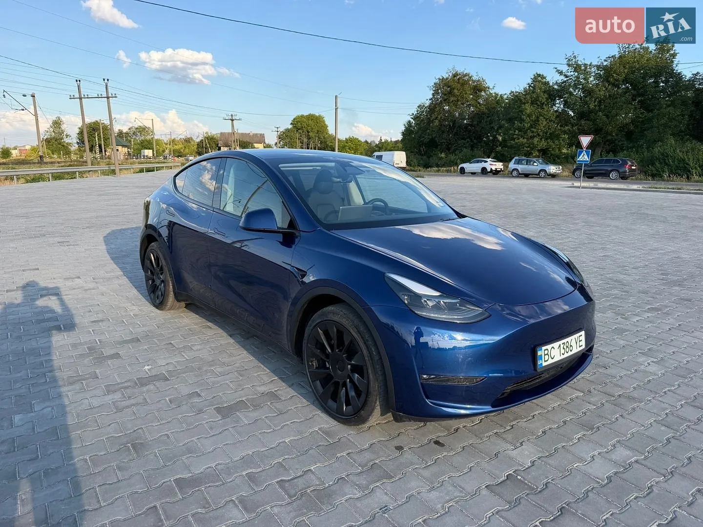 2023 Tesla Model Y - мініатюра 10