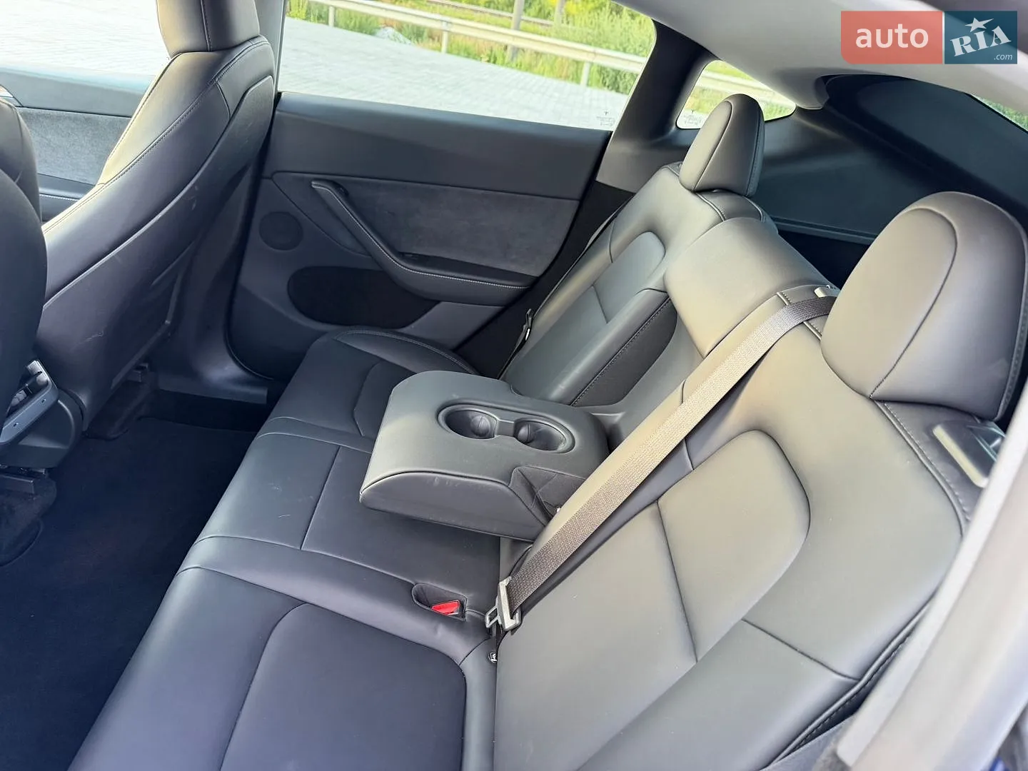 2023 Tesla Model Y - мініатюра 24