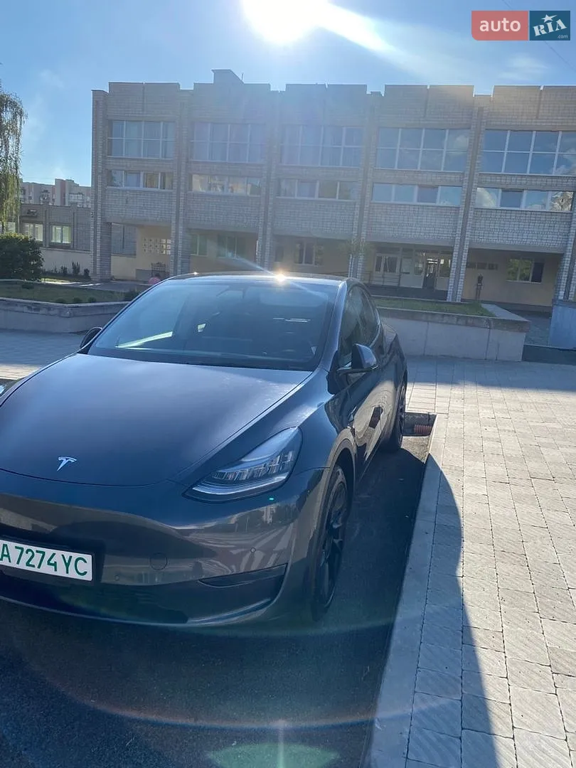 2021 Tesla Model Y - мініатюра 3