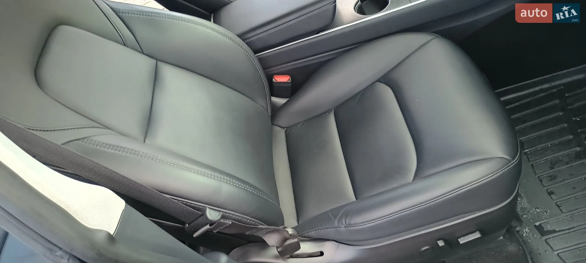 2020 Tesla Model Y - мініатюра 15