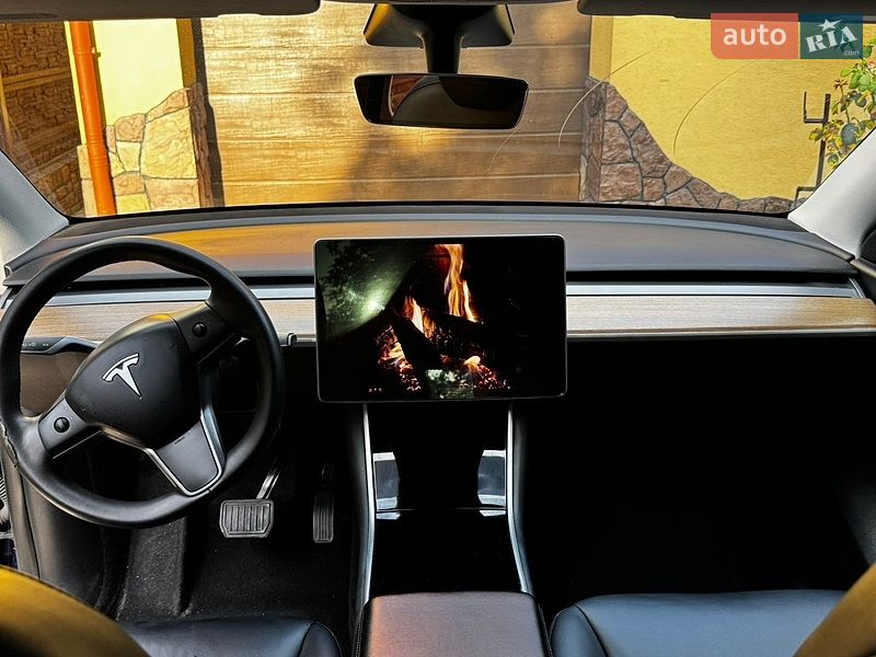 Внедорожник / Кроссовер Tesla Model Y 2020 в Тернополе